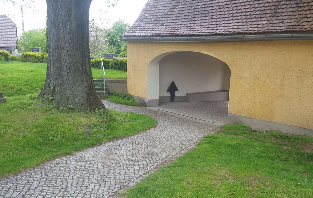 Pflasterung Kirchhofsweg